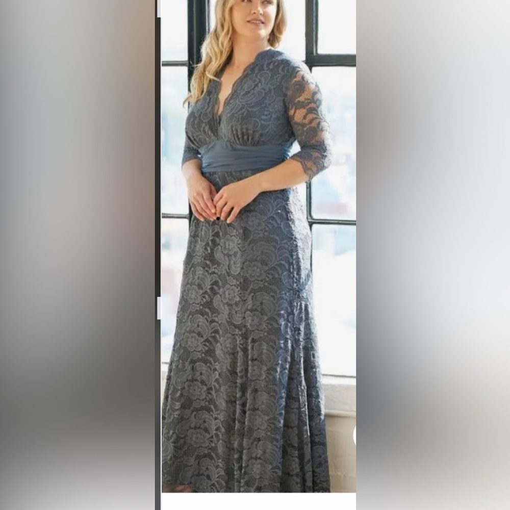 Kiyonna Lace Overlay grey gown